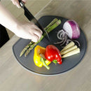 シービージャパン スペースを無駄なく使える半月まな板D グレー