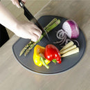 シービージャパン スペースを無駄なく使える半月まな板D グレー