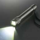 オーム電機 LEDズームライト 350ルーメン 1個