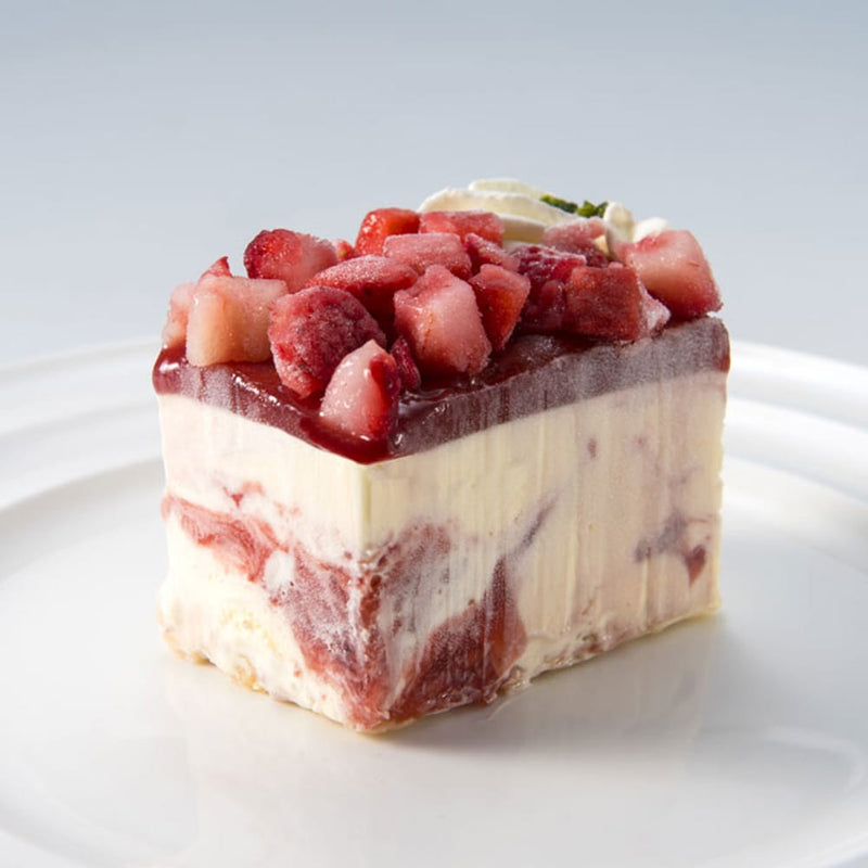 ◆銀座千疋屋 ストロベリーアイスケーキ×1箱 ◇メーカー直送▼返品・キャンセル不可【他商品との同時購入不可】
