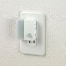 ELPA LEDナイトライト コンセント式 明暗＆人感センサー AC差込口付 白色光 PM-LC301（W） 1個