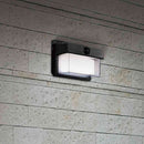 ELPA 二重構造ウォールライト 小型 ソーラー発電 暗闇人感 ESL-KN200SL 1個