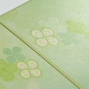 ミドリ カラー色紙 両開き リボン付クローバー柄 1枚