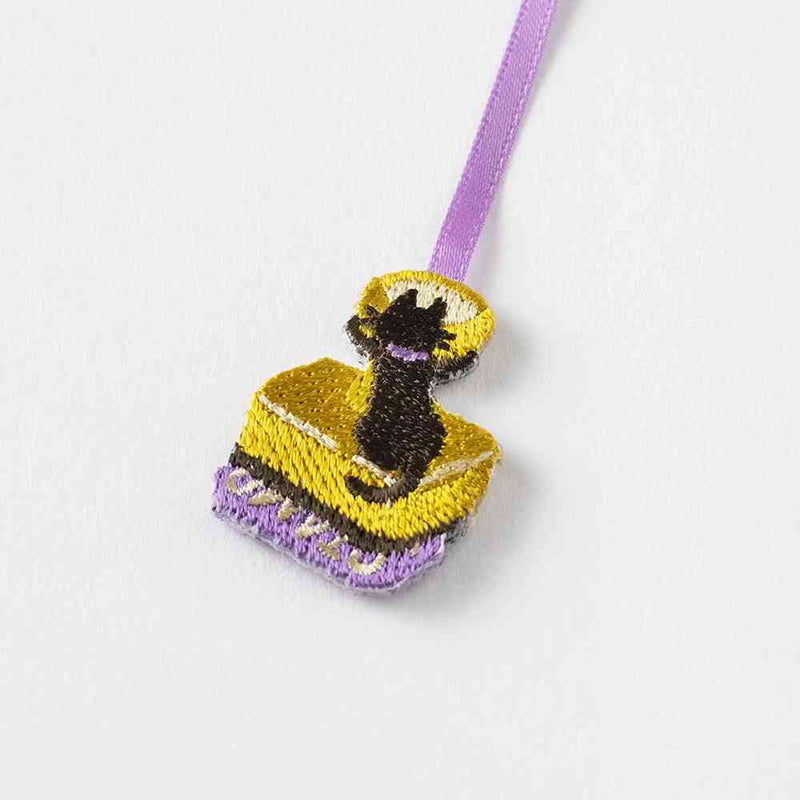 ミドリ ブックマーカー 刺繍 ネコ柄 1個