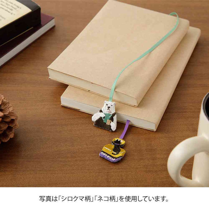 ミドリ ブックマーカー 刺繍 ネコ柄 1個
