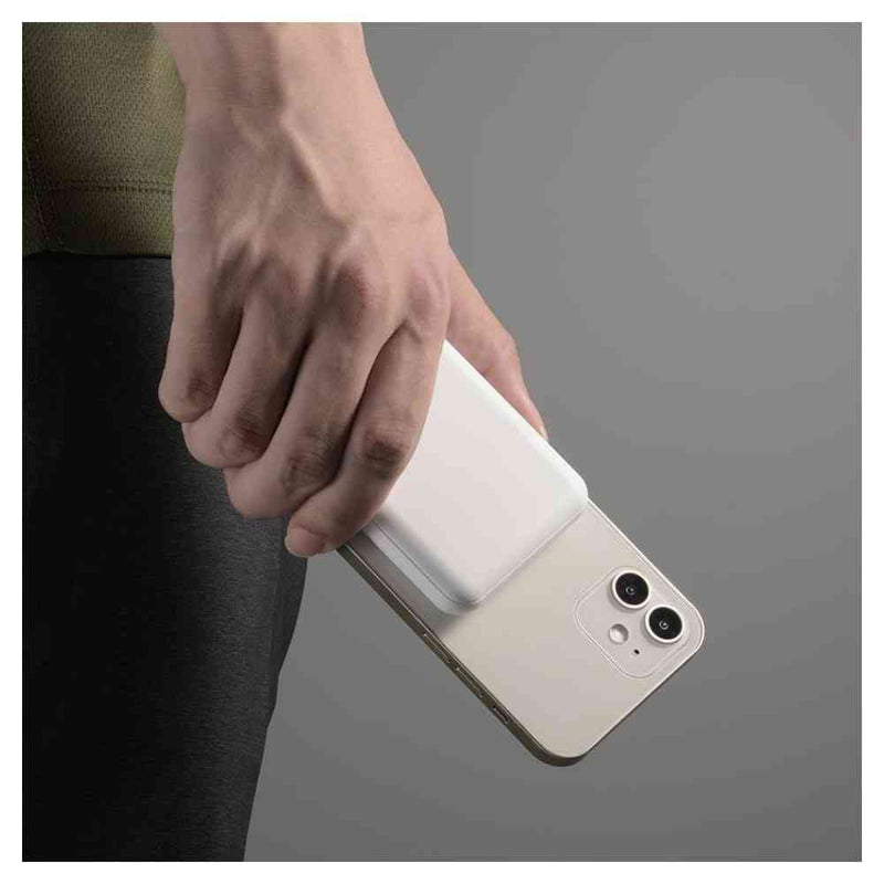 オーム電機 マグネット式モバイルバッテリー 5000mAh