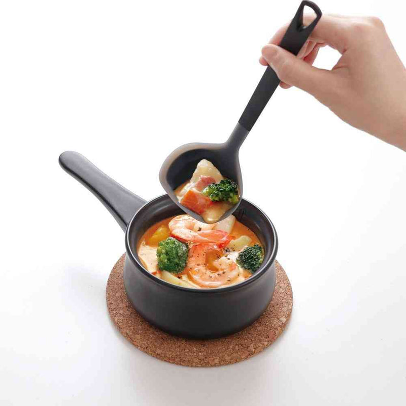 マーナ トライアングリップ シリコーンお玉S K778BK