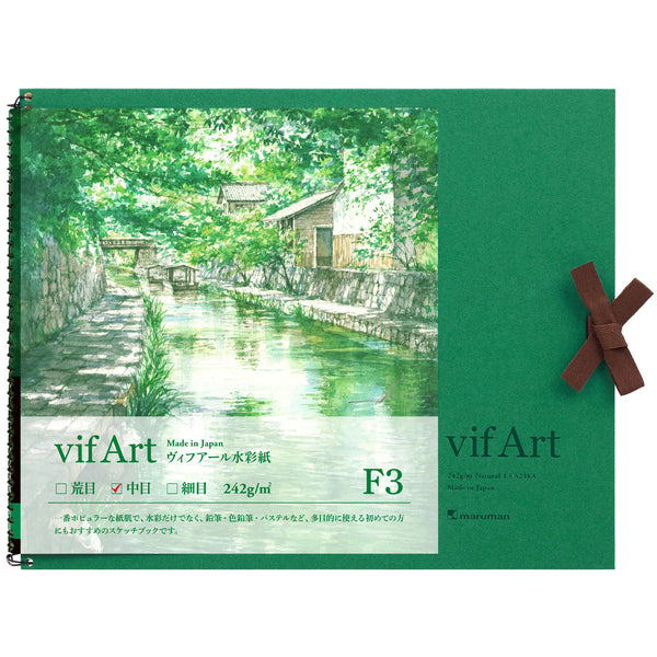 F3 素描本 Vifuar 中号 1 本书