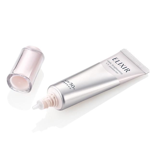 [Quasi-drug] Shiseido Elixir White Brightening Daycare Revolution WT+☆