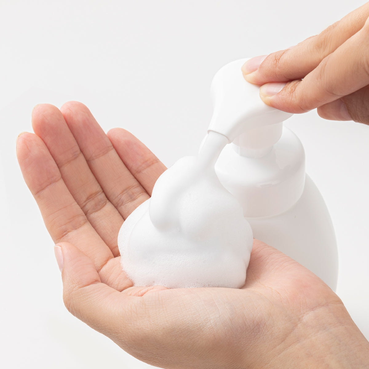 サナ なめらか本舗 豆乳イソフラボン 泡洗顔 NC つめかえ用